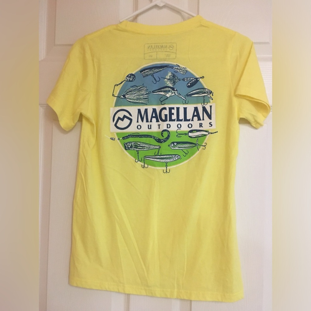 Magellan Outdoors Fishing Logo Tee - Yellow with Blue & Green Graphic size L